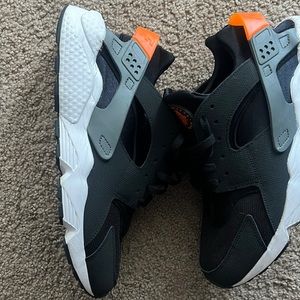 Men’s Nike Air Huarache Sz 14